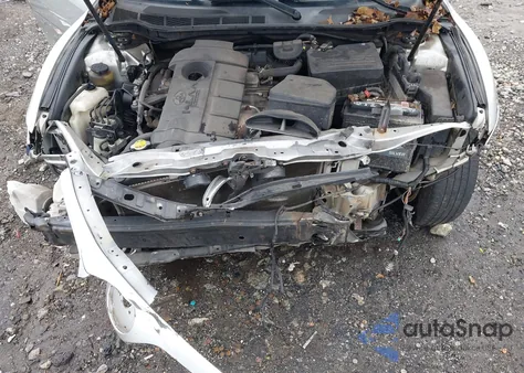 2011 Toyota Camry Le z USA, uszkodzony, nr VIN 4T1BF3EKXBU722344